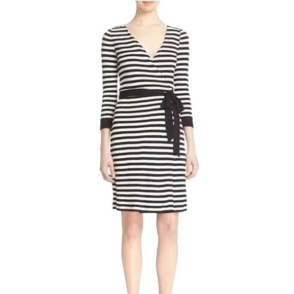 Diane Von Furstenberg Wrap Dress New Julian 2 Striped black & White size 2 - Picture 1 of 13